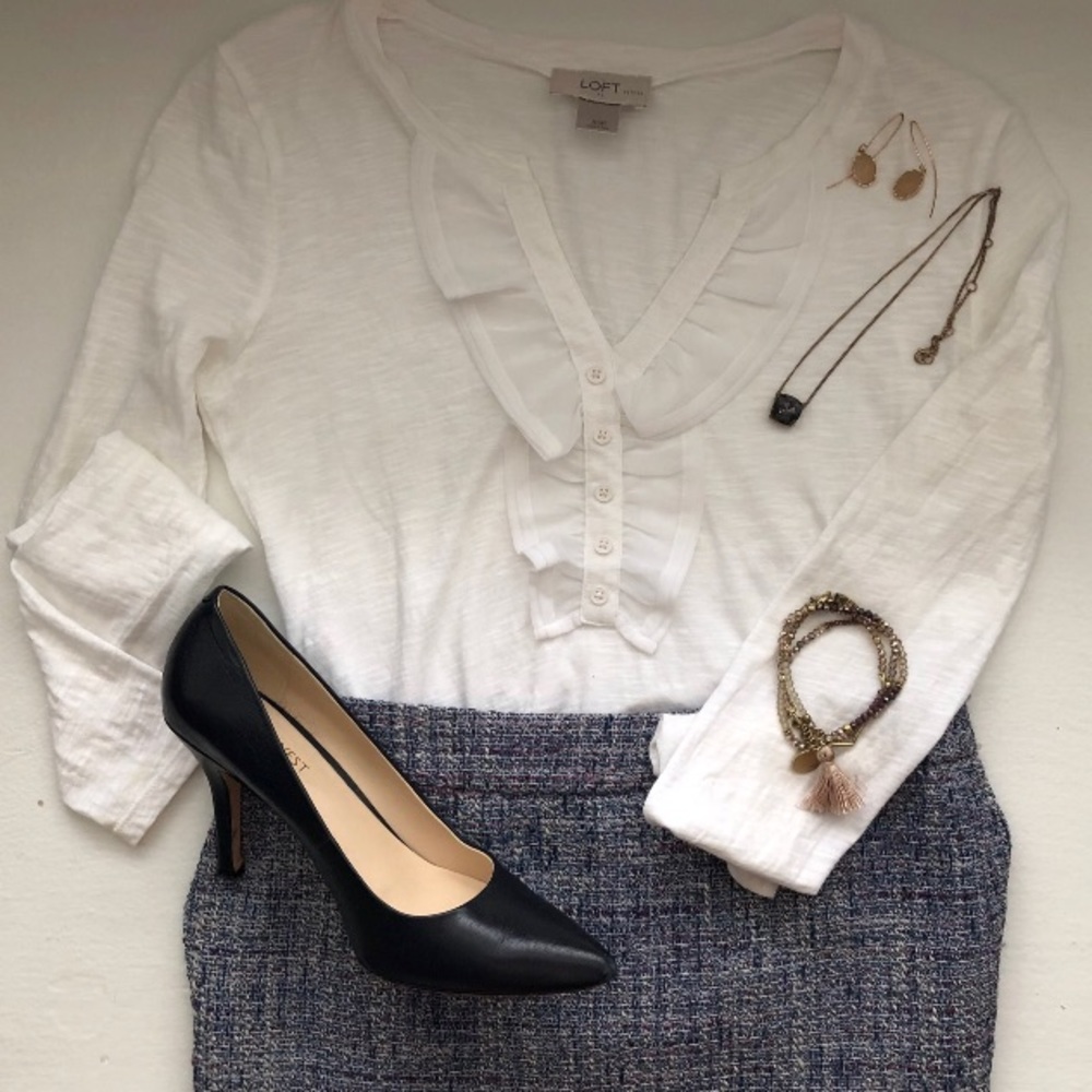 LOFT | White Ruffle Top | $7